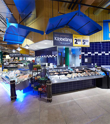 Рыбный отдел с освещением Philips Lighting в супермаркете Jumbo Foodmarkt, Нидерланды