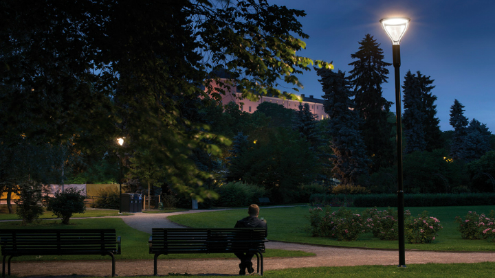 Нові світлодіодні світильники Metronomis для парків