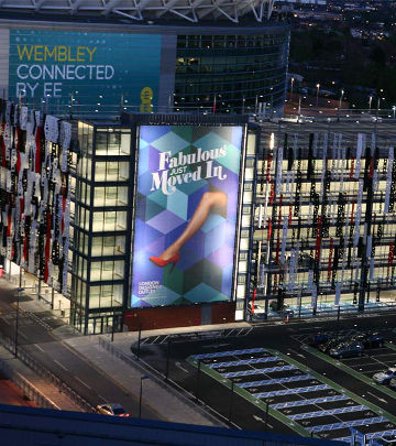 Фасад автостоянки Wembley Park