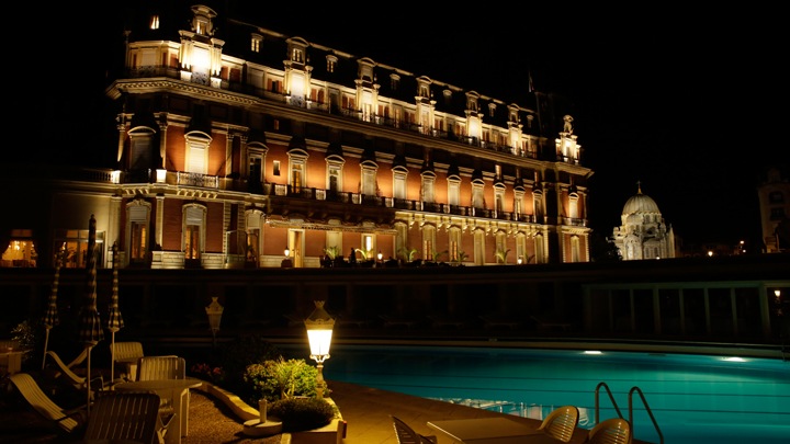 Hotel du Palais 2