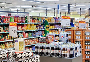 Продукти на вітрині з енергоефективним освітленням Philips 