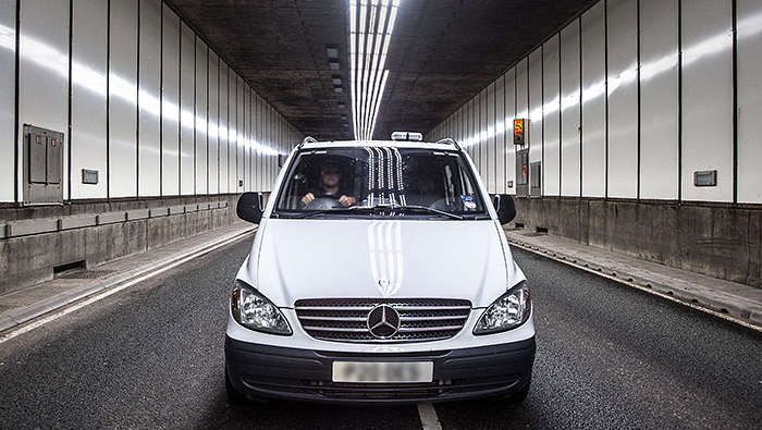 Тунель Meir, ефективно освітлений обладнанням Philips TotalTunnel