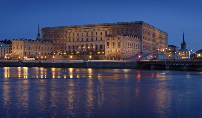 Система заповнення білим світлом від Philips підкреслює красу оздоблення Королівського палацу в Стокгольмі, Швеція
