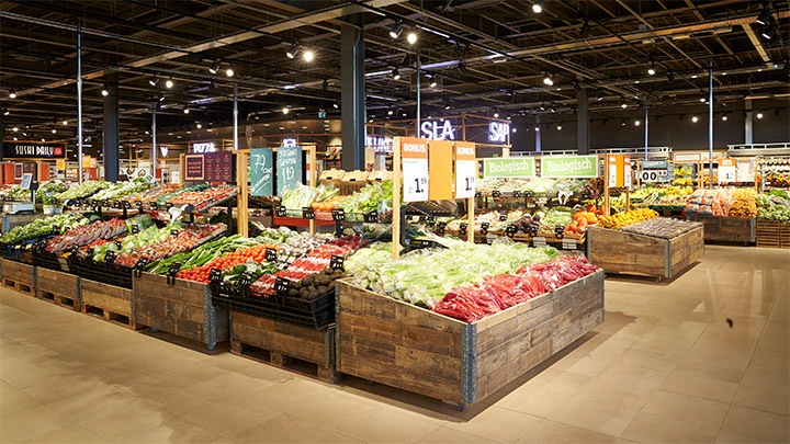 Подчеркните достоинства продуктов с помощью зонирования, регулировки яркости и настройки цвета.