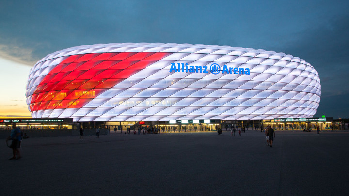 Особое освещение стадиона «Альянц Арена» для Кубка Audi — освещение спортивных сооружений